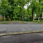 Beautiful Apartment With Parking, Brilliant Location
