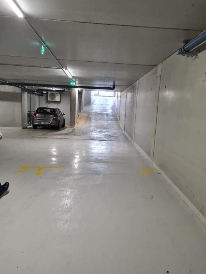 Apartment Beautiful With Parking, Brilliant Location Wien